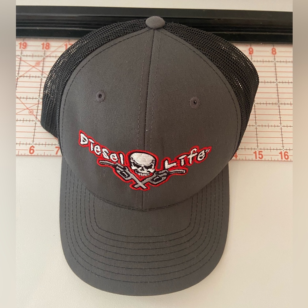 Osfa Diesel Life Trucker Hat Richardson Style 112 Gray:Black/Red View 3